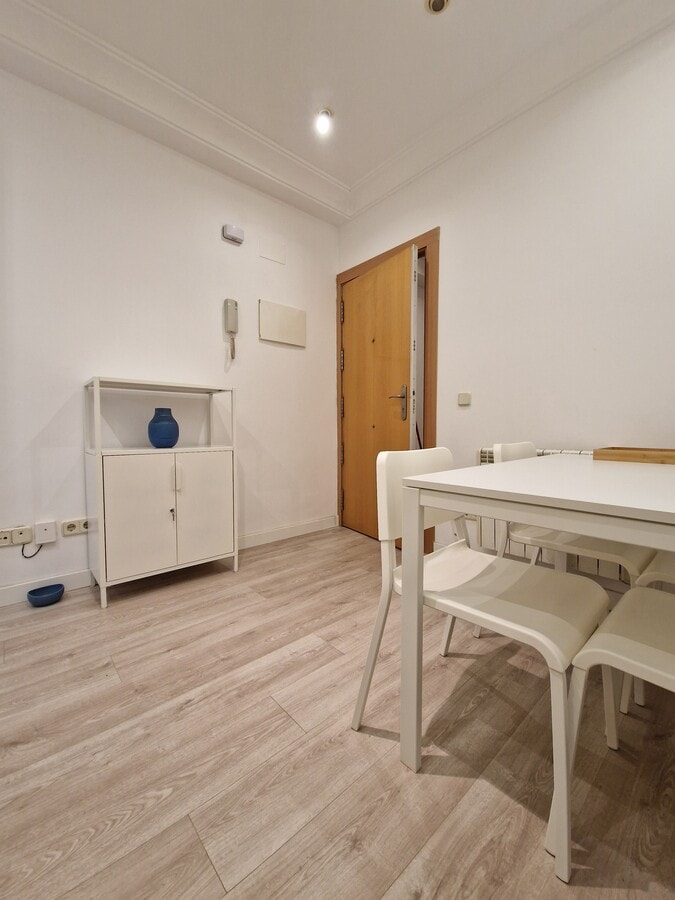 Calle Eguilaz, 4, Madrid, MAD 28010 -  -  - Foto del interior - Image 1 of 5