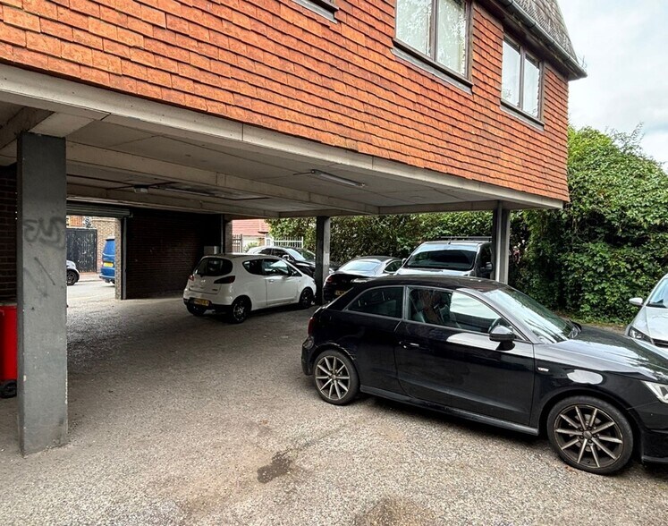 2 Glebe Rd, Warlingham en alquiler - Foto del edificio - Imagen 1 de 2