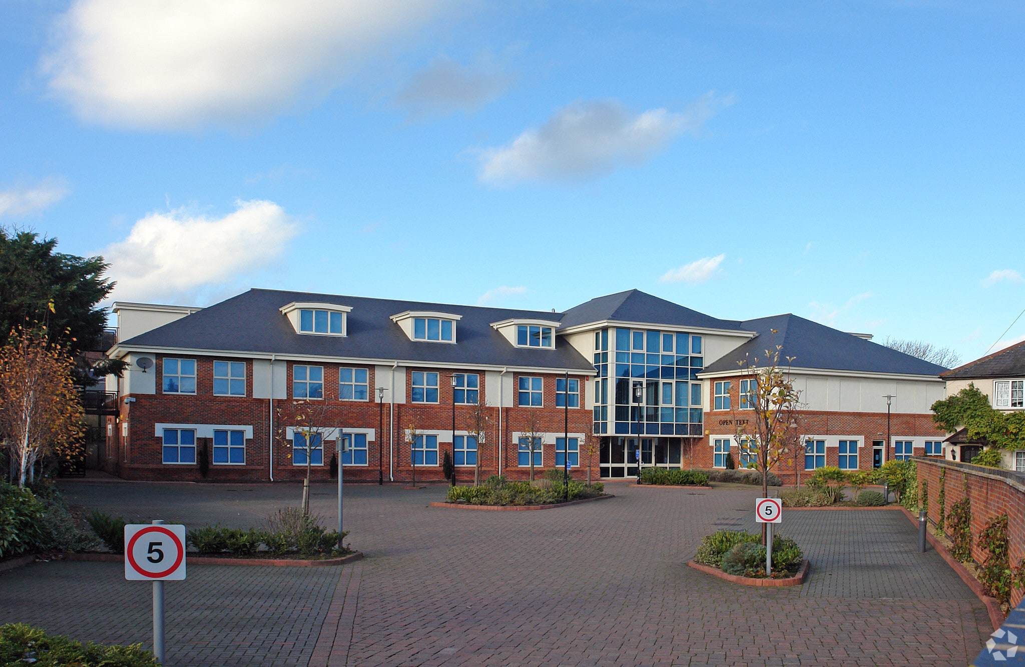 Horseshoe Cres, Beaconsfield en alquiler Foto del edificio- Imagen 1 de 2