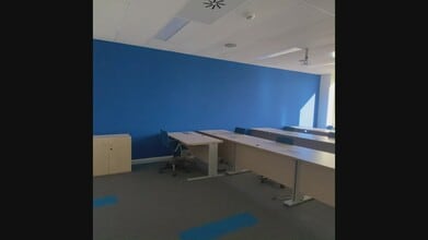 Calle Rozabella, 6, Las Rozas de Madrid, Madrid en alquiler - Vídeo de anuncio comercial 