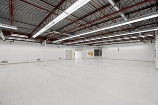 Más detalles de 2181-2183 Thurston Dr, Ottawa, ON - Nave en alquiler