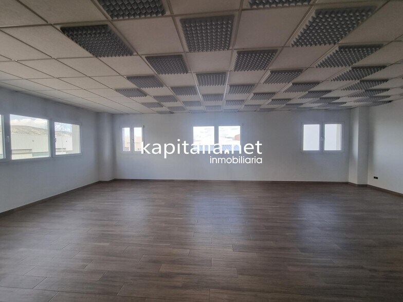 Nave en Alicante en alquiler - Foto del edificio - Imagen 3 de 5