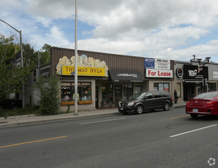 1065-1069 Bank St, Ottawa, ON en alquiler - Foto del edificio - Imagen 2 de 2