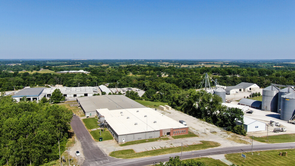 1615 Radio Hill Rd, Boonville, MO en venta - Foto del edificio - Imagen 1 de 25