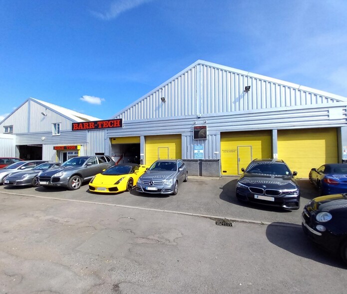 90-92 Cowley Rd, Cambridge en alquiler - Foto del edificio - Imagen 3 de 7