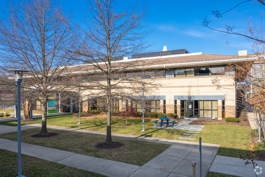 9920 Medical Center Dr, Rockville, MD en alquiler - Foto del edificio - Imagen 3 de 14