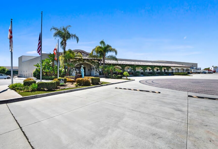 1560 W Lambert Rd, Brea, CA en venta - Foto del edificio - Imagen 1 de 13