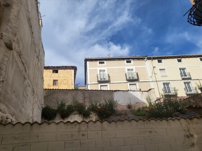 Más detalles de Bruno Zaldo, Pradoluengo - Terreno en venta