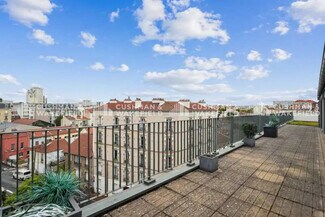 Más detalles de 40 Avenue Augustin Dumont, Malakoff - Oficina en alquiler