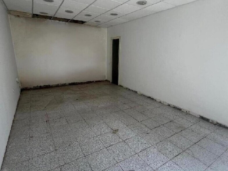 Local en Sabadell, Barcelona en venta - Foto del interior - Imagen 3 de 4