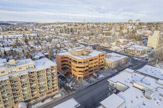 609 14th St NW, Calgary, AB - VISTA AÉREA  vista de mapa - Image1