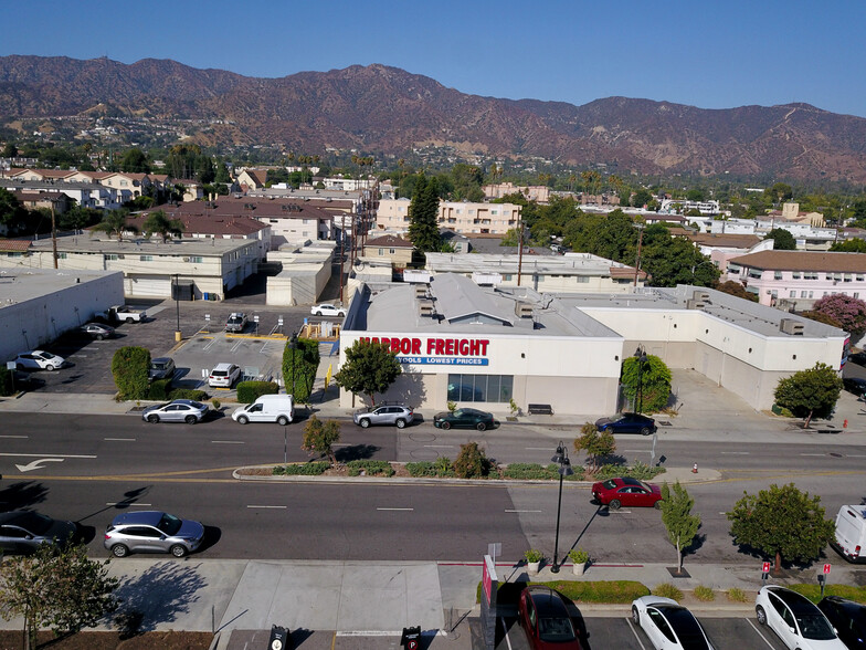 810-822 S San Fernando Blvd, Burbank, CA en venta - Foto del edificio - Imagen 3 de 12