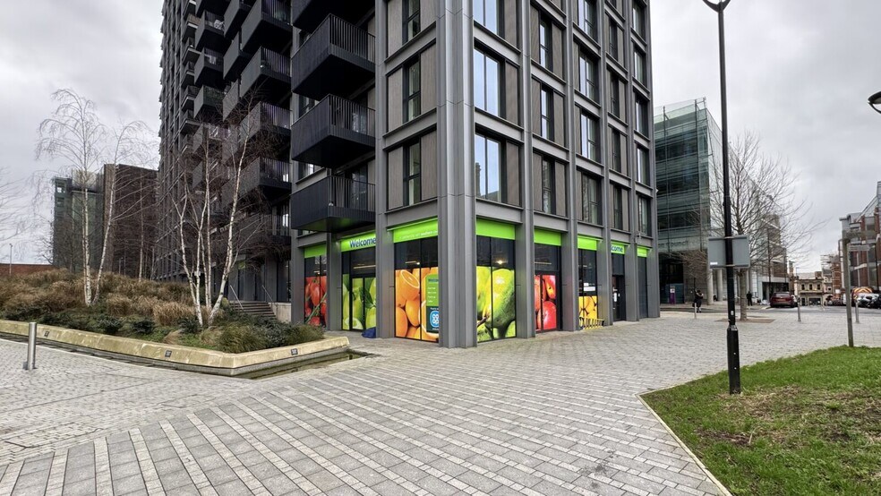 3 Purley Way Crescent, Croydon en venta - Foto del edificio - Imagen 3 de 7