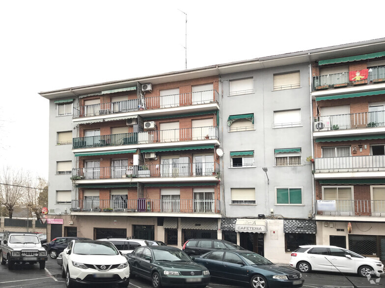 Calle del Doctor Layna Serrano, 28, Guadalajara, Guadalajara en venta - Foto del edificio - Imagen 3 de 5