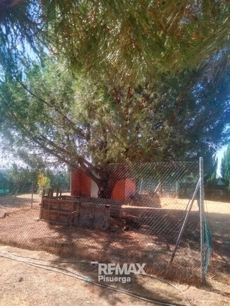 Más detalles de Lugar Común Viejo, 2, Aldeamayor de San Martín - Terreno en venta