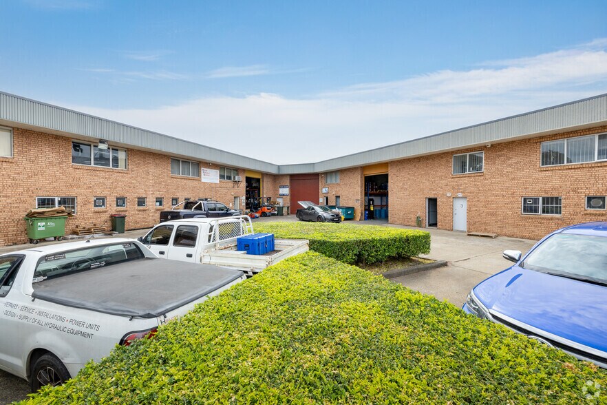 16 Powers Rd, Seven Hills en alquiler - Foto del edificio - Imagen 3 de 5