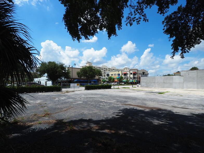 307 Broadway St Broadway, Kissimmee, FL en alquiler - Foto del edificio - Imagen 2 de 8