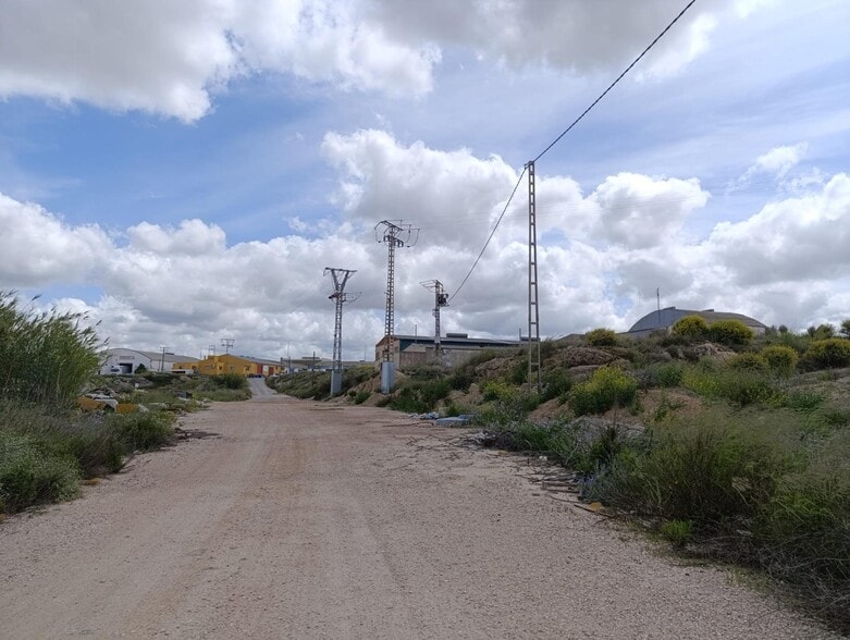 Nave en Murcia en venta - Foto del edificio - Imagen 2 de 12