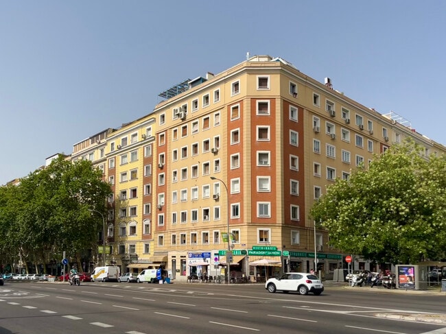 Más detalles para Calle Del Doctor Esquerdo, 54, Madrid - Edificio Residencial​ en venta