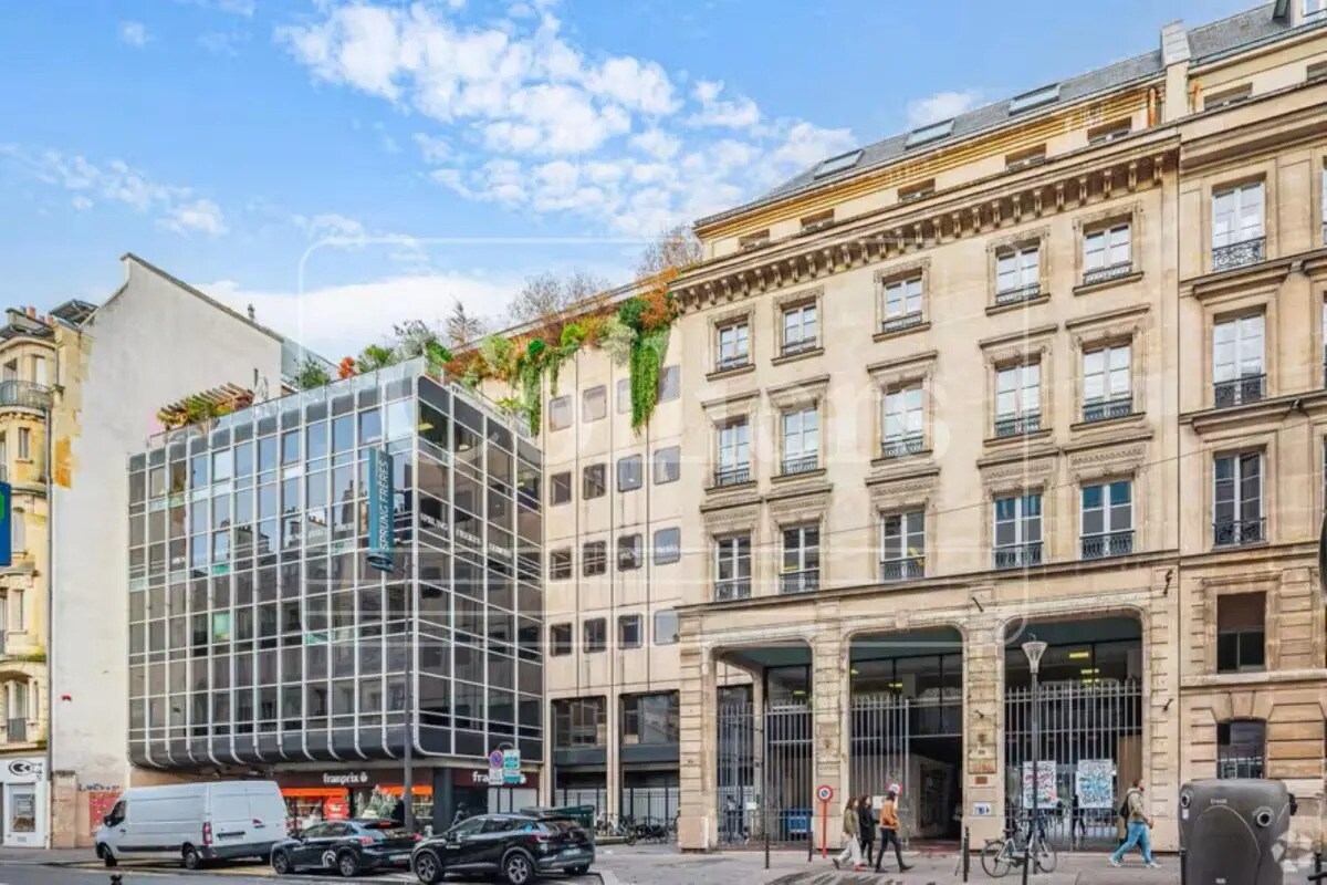 32 Rue De Paradis, Paris en venta Foto del edificio- Imagen 1 de 12