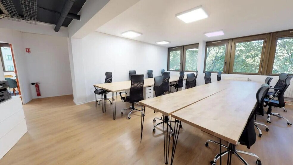 5 Place Du Colonel Fabien, Paris en alquiler - Foto del interior - Imagen 1 de 8