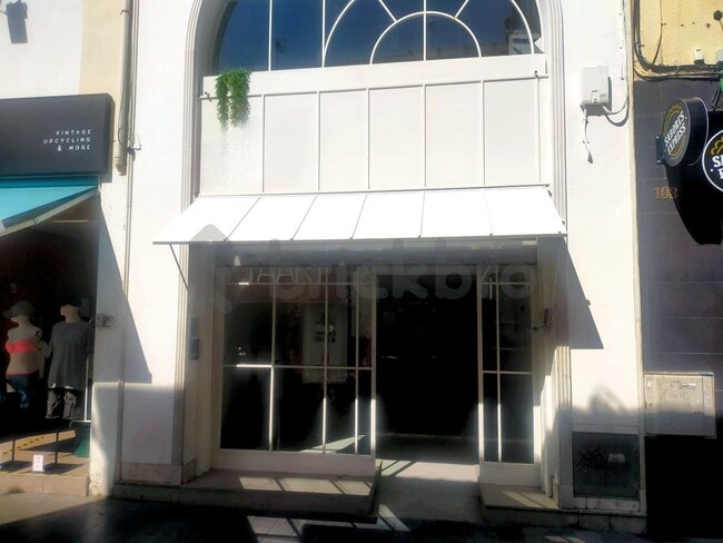 Más detalles de Local en venta