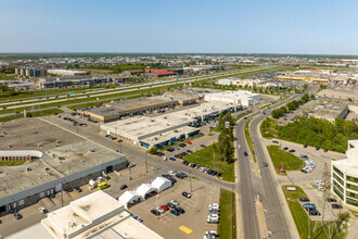 3225-3285 Jean-Béraud, Laval, QC - VISTA AÉREA  vista de mapa