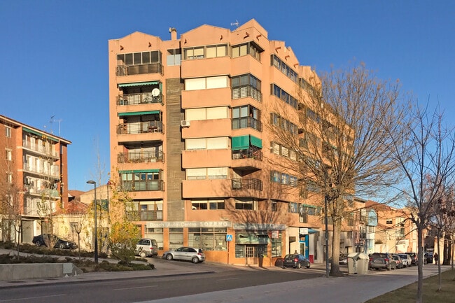 Más detalles de Calle Ferial, 38, Guadalajara - Edificio residencial​ en venta