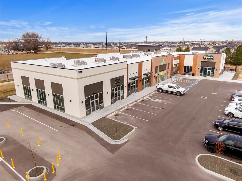 849 Rising Sun Dr, Nampa, ID en venta - Foto del edificio - Imagen 3 de 17