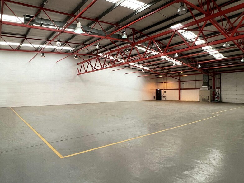 5 Bessemer Dr, East Kilbride en alquiler - Foto del edificio - Imagen 2 de 5