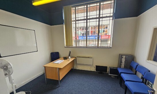 45 Green St, Gillingham en venta - Foto del interior - Imagen 2 de 4