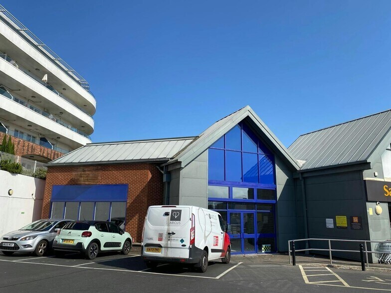 227-231 Torquay Rd, Paignton en alquiler - Foto del edificio - Imagen 2 de 4