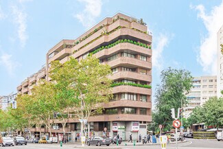 Más detalles de Calle Julián Romea, 3, Madrid - Edificio residencial en venta