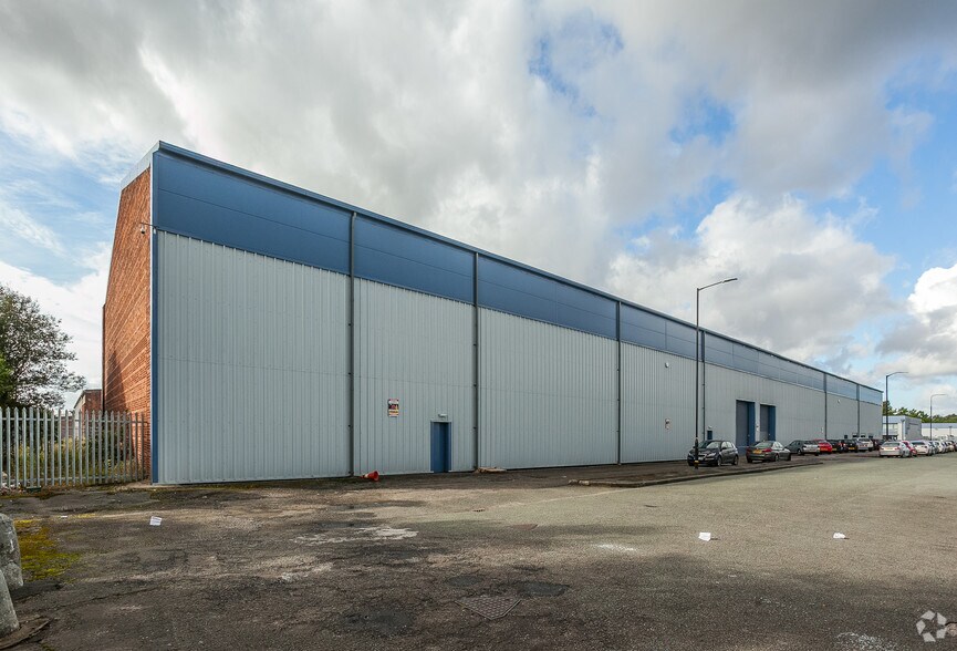 Long Wood Rd, Manchester en alquiler - Foto del edificio - Imagen 2 de 9