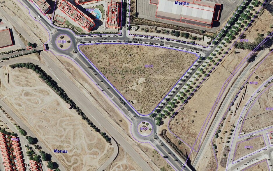 Avenida Duque de Ahumada, s/n, Mérida, Badajoz en venta - Vista aérea - Imagen 2 de 4