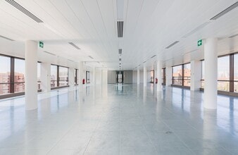 Avenida Burgos, 19, Madrid, Madrid en alquiler Foto del interior- Imagen 1 de 8