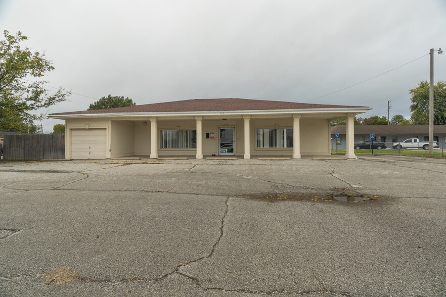 525 S. Wilson St., Vinita, OK en venta - Foto del edificio - Imagen 2 de 42