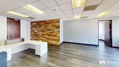 200 Pine Ave, Long Beach, CA en alquiler Foto del edificio- Imagen 2 de 6