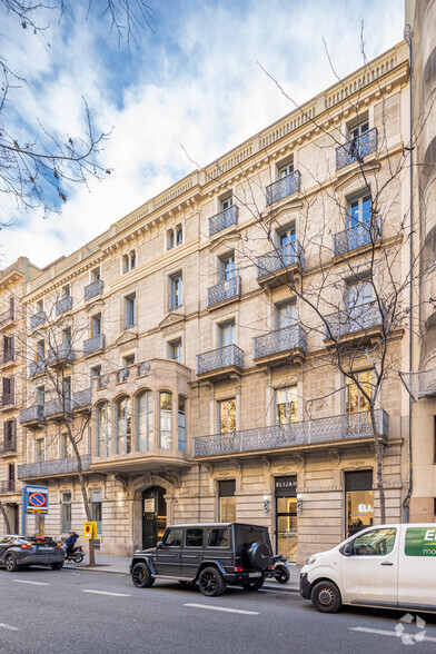 Oficinas en Barcelona, Barcelona en alquiler - Foto del edificio - Imagen 3 de 4