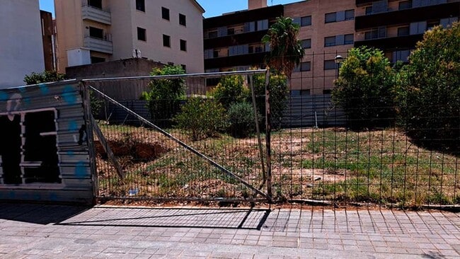 Más detalles de Carrer de Gandesa, 10, Reus - Terreno en venta