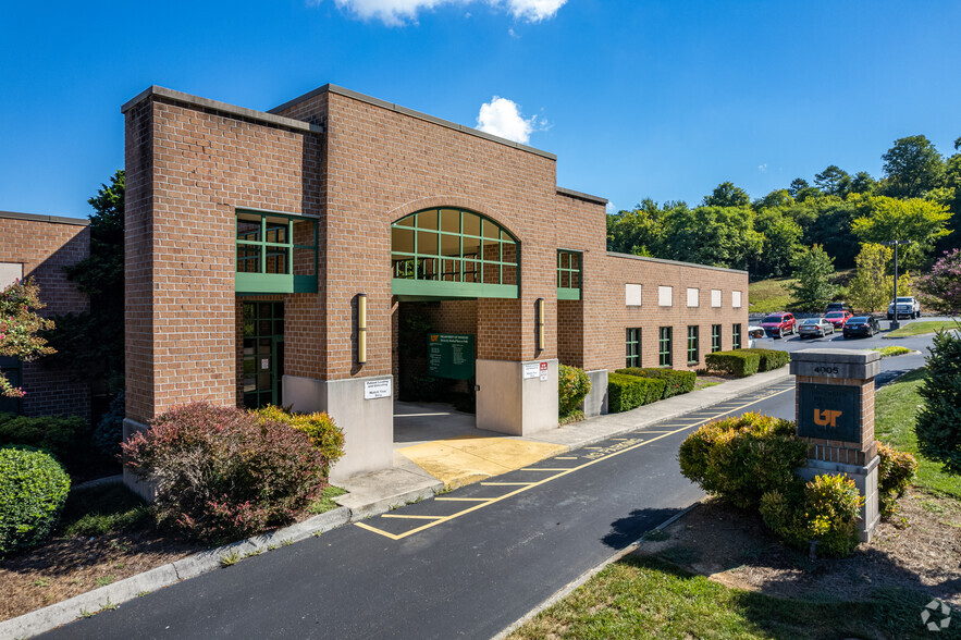 4005 Fountain Valley Dr, Knoxville, TN en alquiler - Foto del edificio - Imagen 2 de 17