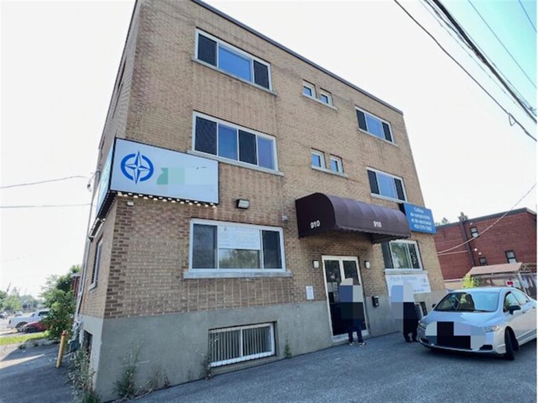 910 Boul Curé-Poirier O, Longueuil, QC en venta - Foto principal - Imagen 1 de 1