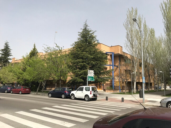 Más detalles de Calle Sur, 10, Pinto - Edificio residencial​ en venta