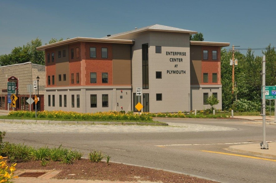 1 Bridge St, Plymouth, NH en alquiler - Foto del edificio - Imagen 3 de 9