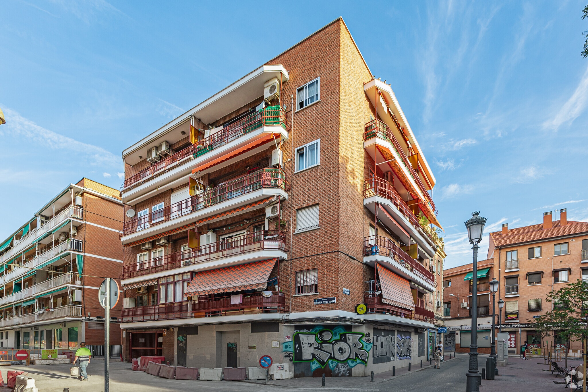 Calle Monseñor Oscar Romero, 2, Madrid, Madrid en venta Foto principal- Imagen 1 de 7