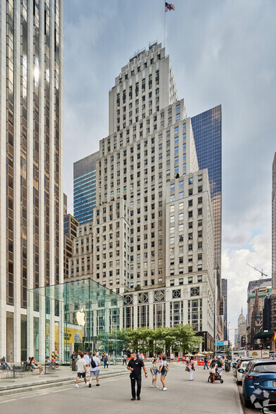 745 Fifth Ave, New York, NY en alquiler - Foto del edificio - Imagen 1 de 6