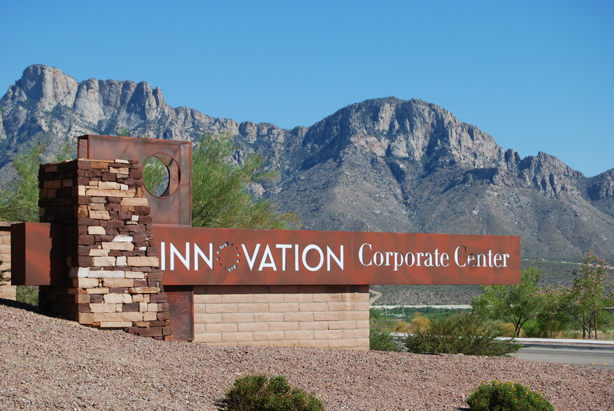 1890 Innovation Park Dr, Oro Valley, AZ en venta - Foto del edificio - Imagen 2 de 4