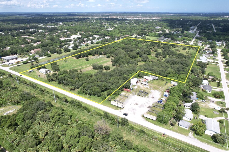 3450 41st St, Vero Beach, FL en venta - Foto del edificio - Imagen 3 de 31