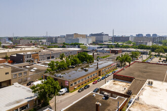 9855 Av De L'esplanade, Montréal, QC - VISTA AÉREA  vista de mapa