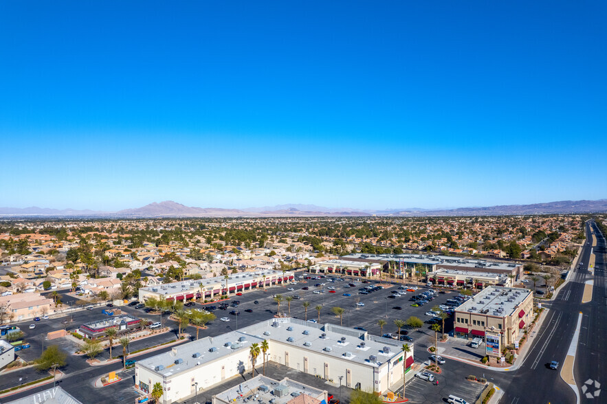 8826 S Eastern Ave, Las Vegas, NV en venta - Foto del edificio - Imagen 3 de 51